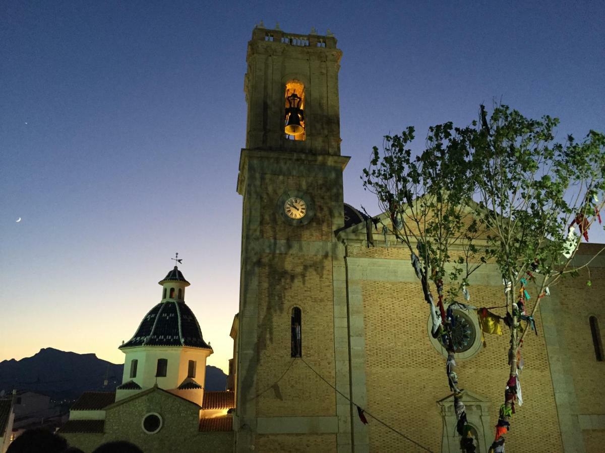 Altea, Callejeando Por Su Casco Antiguo. Buitenkant foto